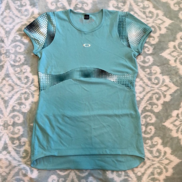 Oakley Tops - Oakley Athletic Shirt with Back Pocket